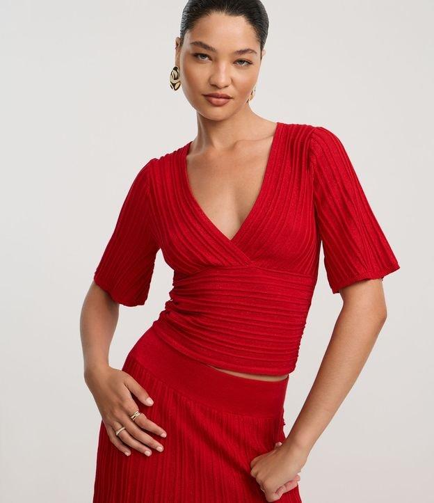 Blusa Texturizada em Tricô com Decote V e Fio Metalizado - 2
