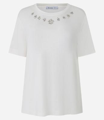 Camiseta T-shirt em Viscose com Aplicação de Strass