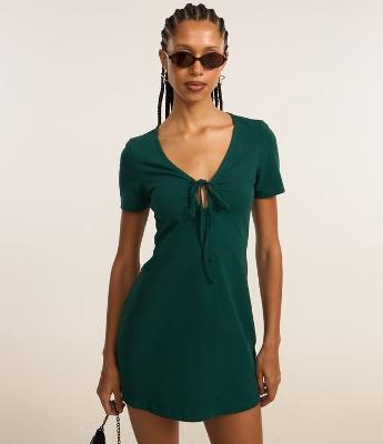 Vestido Curto em Algodão Liso Com Decote em V com Amarração Frontal