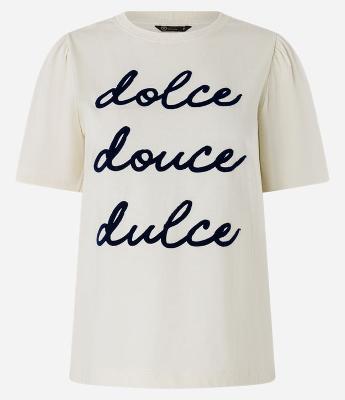 Camiseta em Algodão com Estampa Dolce e Manga Pregadinha