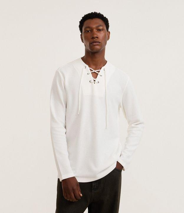 Bata Comfort Texturizado com Gola V e Amarração - 2