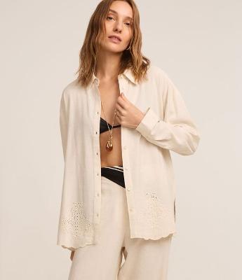 Camisa em Viscolinho com Laise na Barra