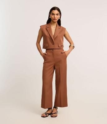 Calça Reta Alfaiatada com Cintura Alta