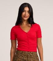 Blusa Polo com Textura e Abotoamento Frontal - 2