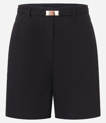 Short Reto Alfaiatado com Cinto Elástico Afivelado