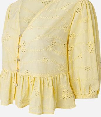 Blusa Peplum em Laise com Botões e Bordado Vazado