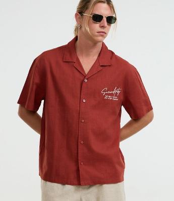 Camisa Boxy em Tricoline com Estampa Lettering e Bordado