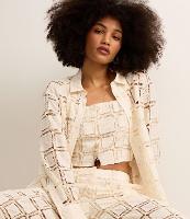 Blusa Cropped em Laise de Efeito Crochê com Entremeios - 2