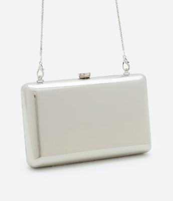 Bolsa Clutch Pequena Metalizada com Alças de Corrente