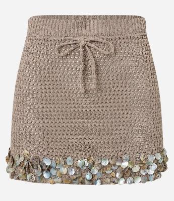 Saída de Praia Saia Curta em Crochê com Medalhas de Madreperola