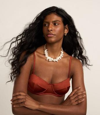 Biquíni Top Meia Taça em Microfibra Brilhante