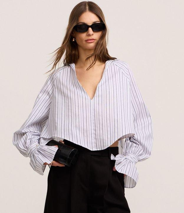 Camisa Alfaiatada Listrada em Algodão com Punho Diferenciado - 1