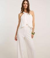 Macacão em Crepe com Gola Halter e Sobreposição Franzida - 1