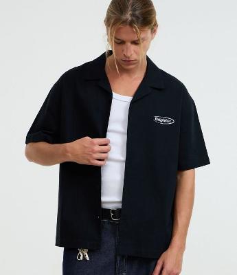 Camisa Boxy em Algodão Texturizado com Estampa Bordado Frente e Costas