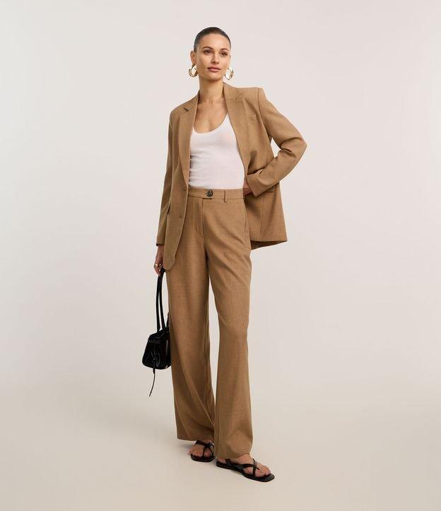 Calça Wide Leg Alfaiatada com Estampa Xadrez Pontilhada - 2