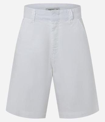 Bermuda Cintura Alta em Sarja com Cós Alfaiatado