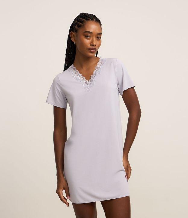 Camisola em Microfibra com Renda no Decote - 2