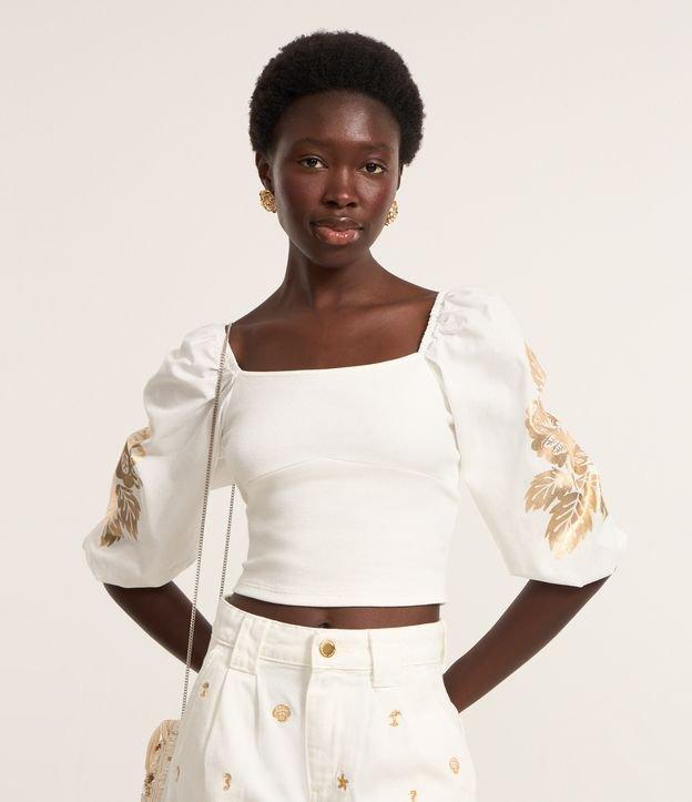 Blusa em Ribana com Manga Bufante e Estampa de Flor em Foil - 2