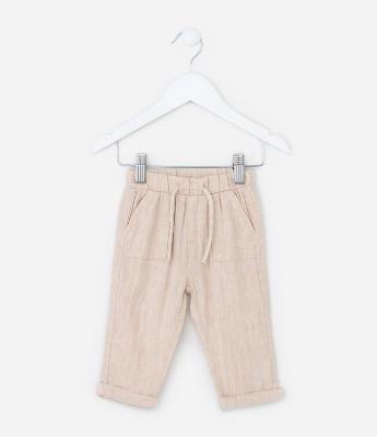 Calça Infantil em Cambraia com Bolso Faca e Barra Dobrada - Tam 0 a 18 Meses