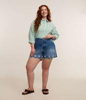 Short Mom em Jeans com Bordado Richelieu na Barra Curve & Plus Size - 2