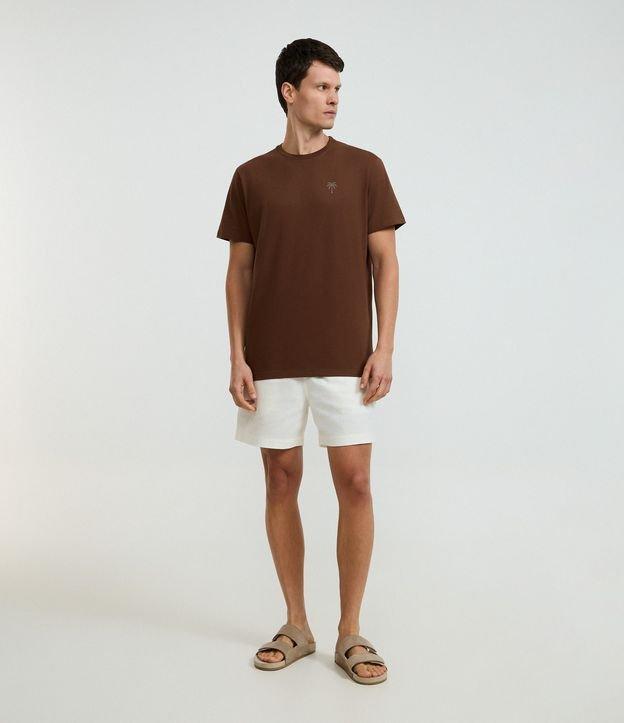 Camiseta Comfort em Algodão com Estampa de Coqueiro - 2