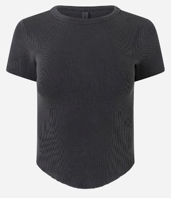 Blusa Canelada em Ribana Estonada com Barra Redonda