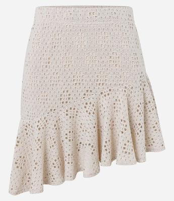 Saia Ajustada Curta com Ponto Vazado e Barra de Babado