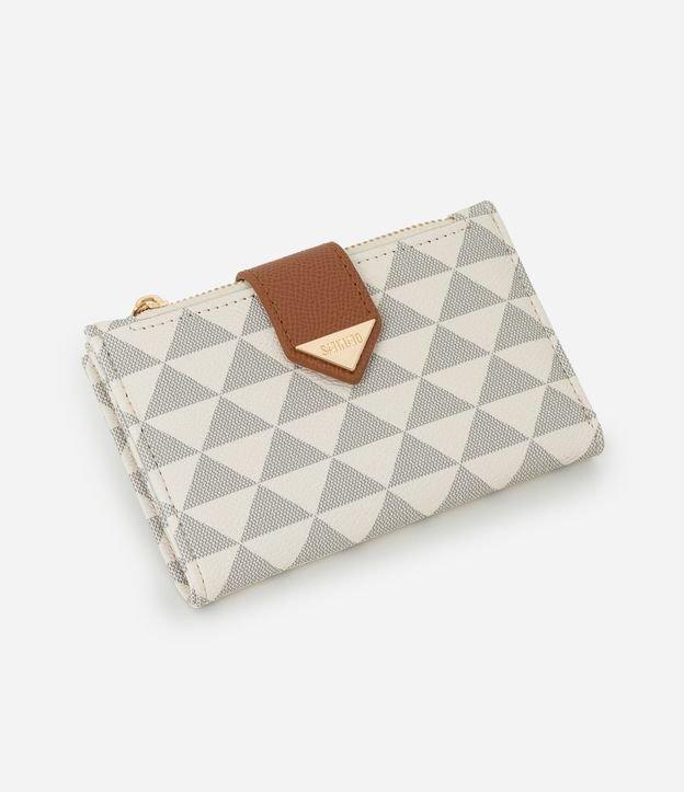 Carteira Média com Lapela Contrastante e Estampa Triangulo - 1