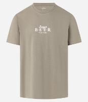 Camiseta Comfort em Algodão com Estampa Lettering Larger Beer - 1