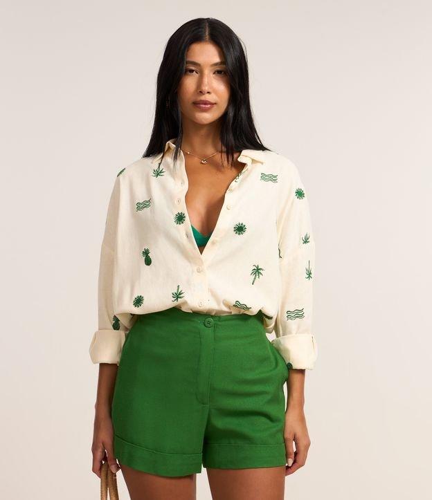 Camisa em VIscolinho com Bordado Tropical - 1
