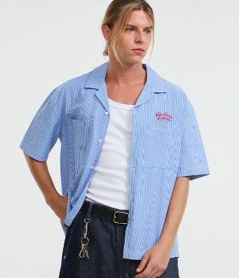 Camisa Boxy em Tricoline com Estampa Listrada e Lettering Nide Range Solutions