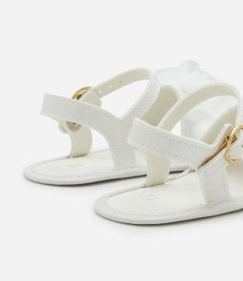 Sandália Infantil com Frufrus e Fechamento por Fivela - Tam 13 ao 16