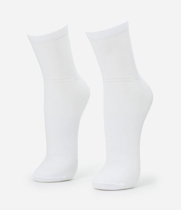 Kit 02 Pares de Meias Esportivas em Cano Médio - 1