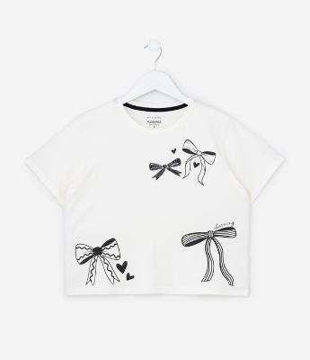 Camiseta Infantil com Estampa de Laços - Tam 5 a 14 anos