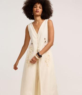 Blusa Túnica em Viscose com Bordado Floral Vazado