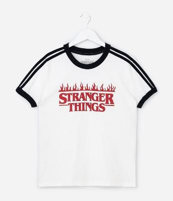 Camiseta Infantil com Estampa Stranger Things - Tam 5 a 14 Anos