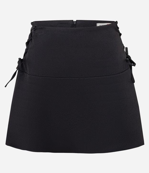 Saia Curta Evasê Alfaiatada com Lacinhos de Amarração - 1