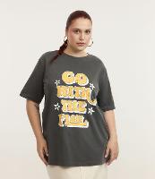 Camiseta  com Estampa Go With the Flow Curve & Plus SIze - 2