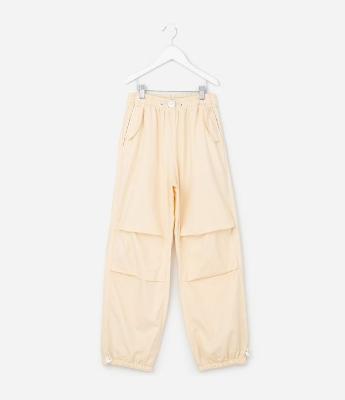 Calça Infantil Parachute em Tricoline com Bolso Cargo - Tam 5 a 14 Anos