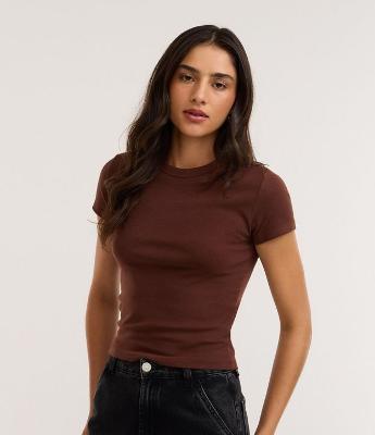 Blusa Alongada Ajustada em Ribana