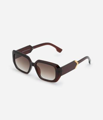 Óculos de Sol Quadrado com Lentes Degrade