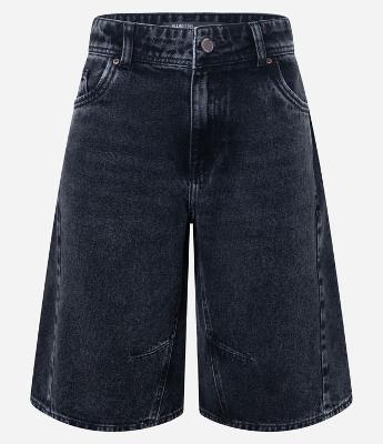 Bermuda Jorts em Jeans com Recortes