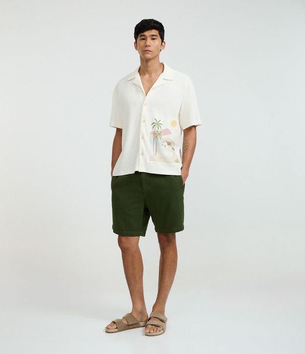 Camisa Boxy em Tricoline com Estampa Praia Tropical - 2