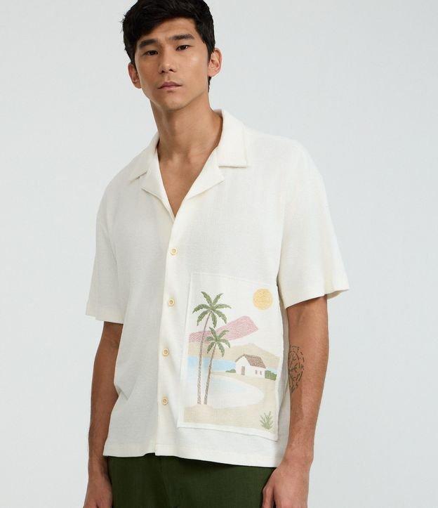 Camisa Boxy em Tricoline com Estampa Praia Tropical - 3