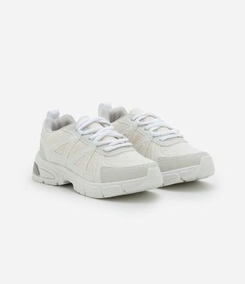 Tênis Infantil em PU com Recortes e Texturas - Tam 28 ao 34