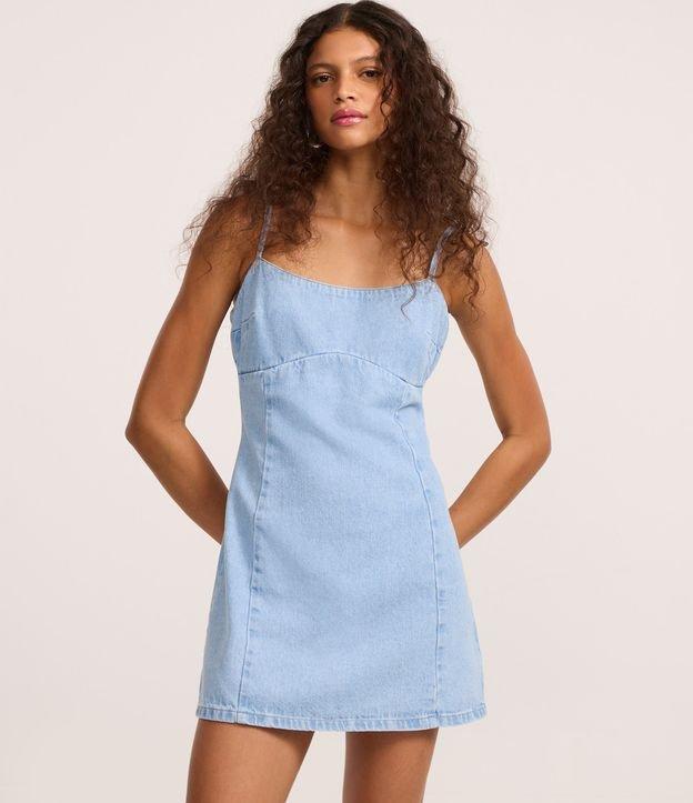 Vestido Tubinho Curto em Jeans com Alça Fina - 4