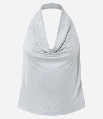 Blusa Frente Única Acetinada com Decote Degagê