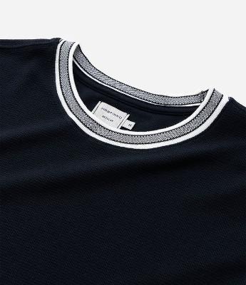 Camiseta Regular em Algodão Texturizado