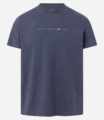 Camiseta Comfort em Algodão com Estampa Localizada Tropicalmente