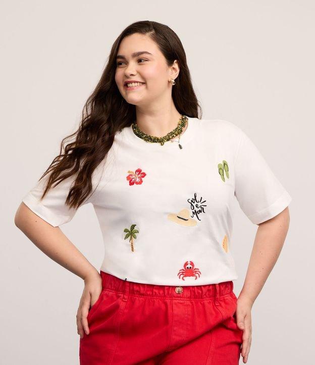Camiseta em Algodão com Bordados Praianos Curve & Plus Size - 1